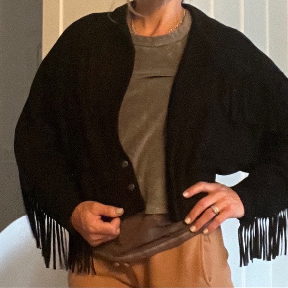 Black suede fringe jacket - Picture 5 of 5